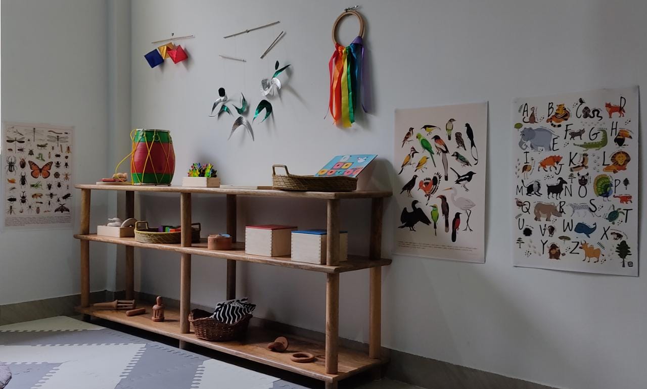 Extended Montessori Wooden Shelf